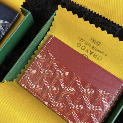 Goyard Cardholder Bordeaux red