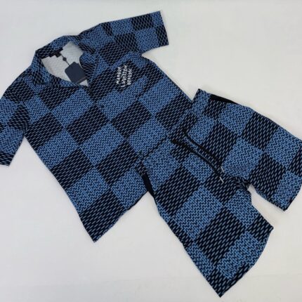Louis Vuitton Squared Summer Set Marque L. Vuitton Déposée