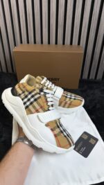 Burberry Check Sneakers - Afbeelding 2