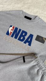 Fear of God Essentials x NBA Light Heather - Afbeelding 2