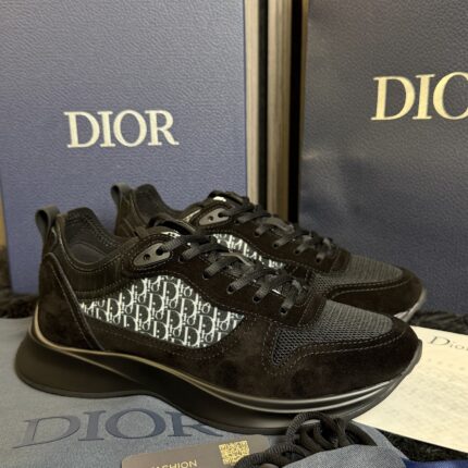 Dior B25 Black on Black