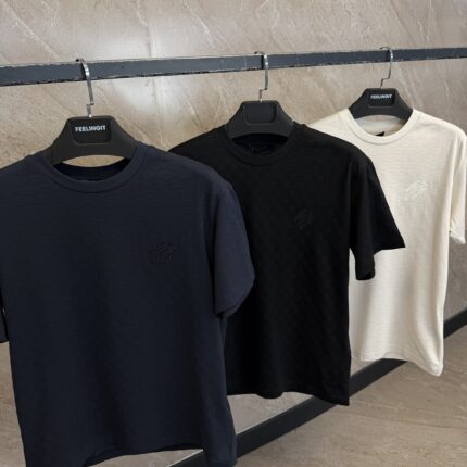Marque L.Vuitton Deposée NAVY BLUE Squared T-Shirt NAVY BLUE Logo