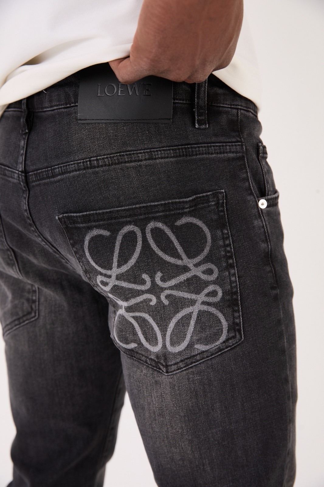 img_3076 Loewe Jeans Black - Afbeelding 1