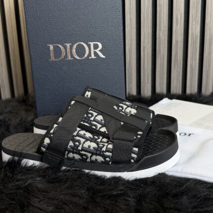 Dior Alpha Sandal Oblique